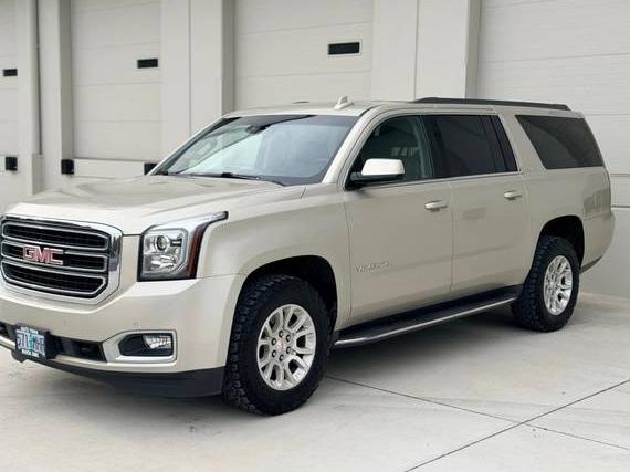GMC YUKON XL 2017 1GKS2GKC2HR325103 image